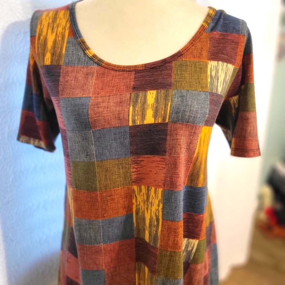 Lularoe Perfect Tee